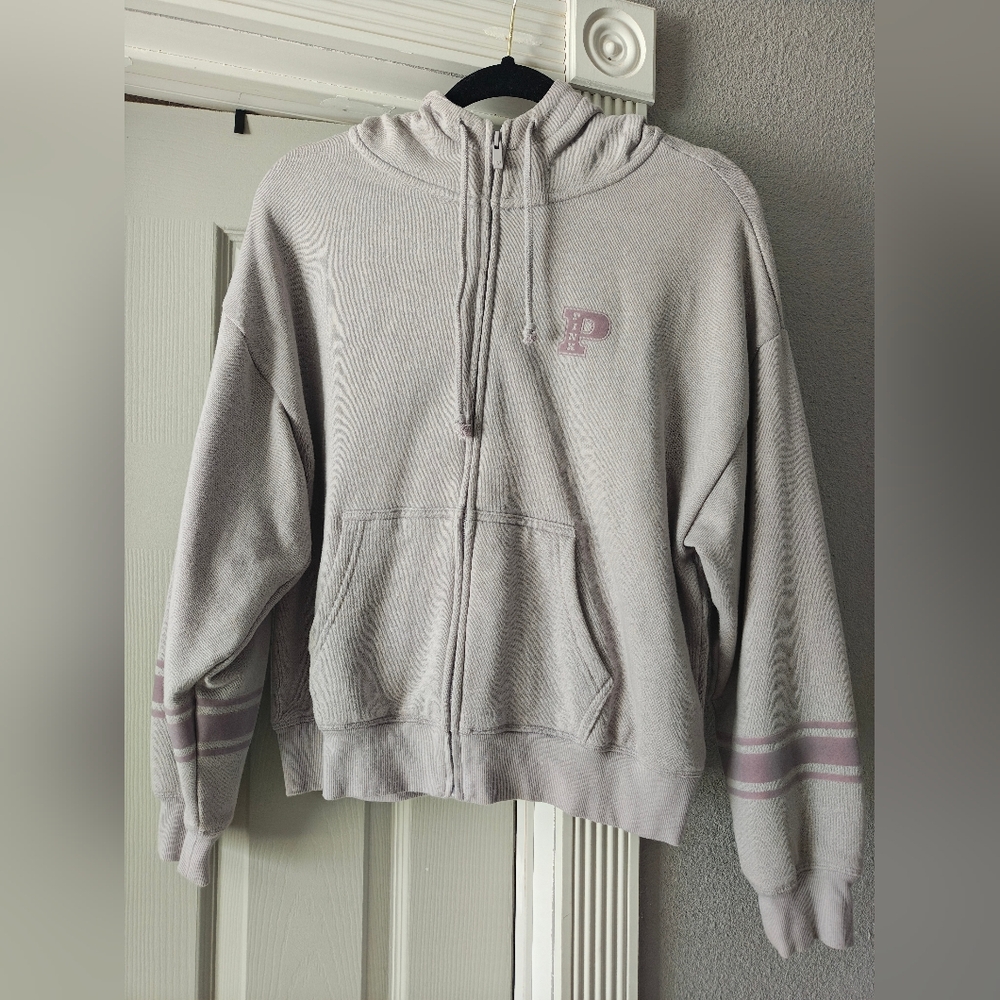 PINK Victoria's Secret Light Gray Zip-Up Hoodie with Pale Pink Logo